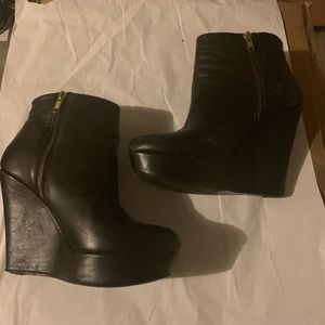 Aldo Shoes - ALDO WEDGE BOOTIES! Aldo Shoes - ALDO WEDGE BOOTIES!